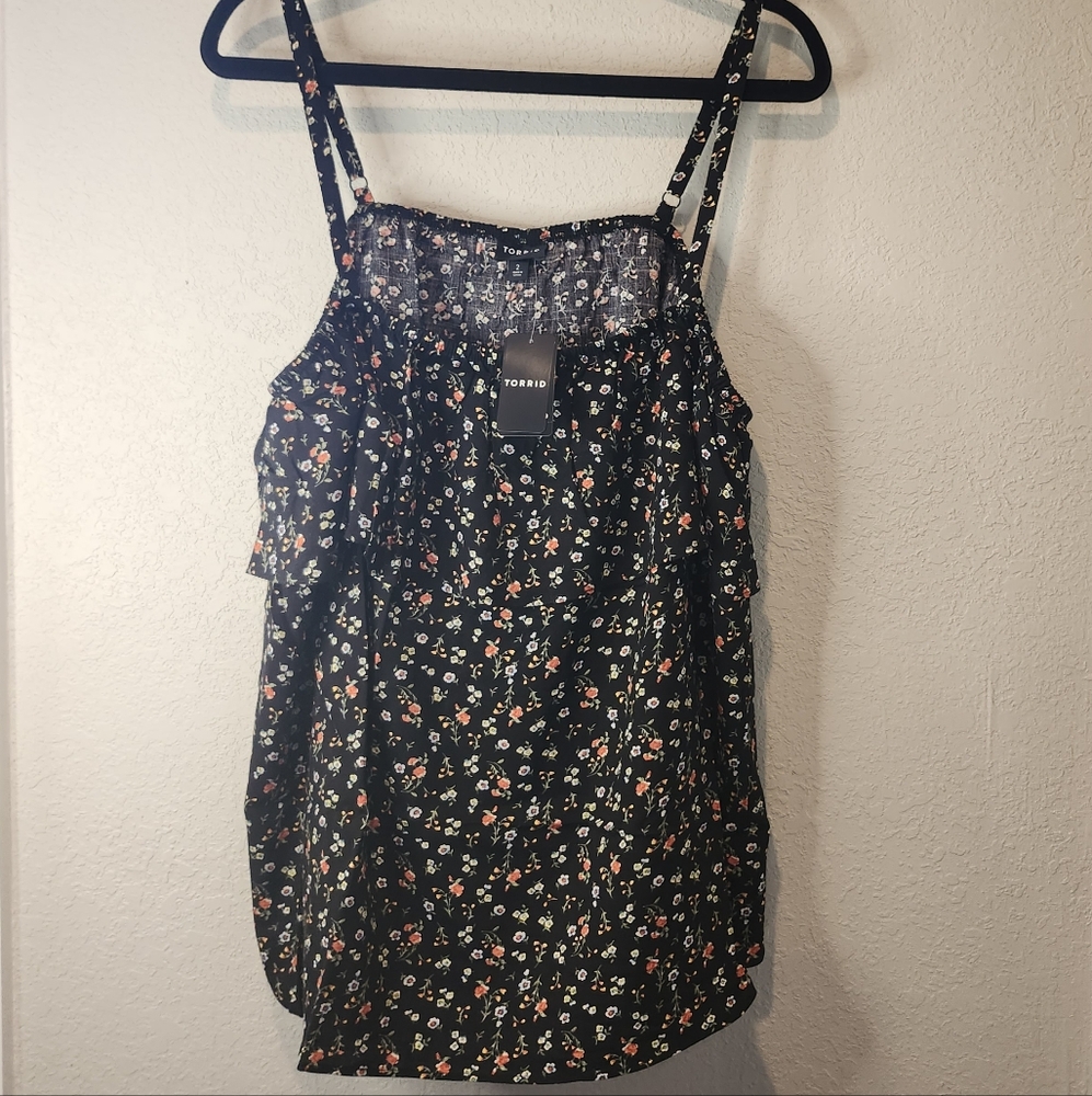 NWT Torrid Chiffon swing cami floral